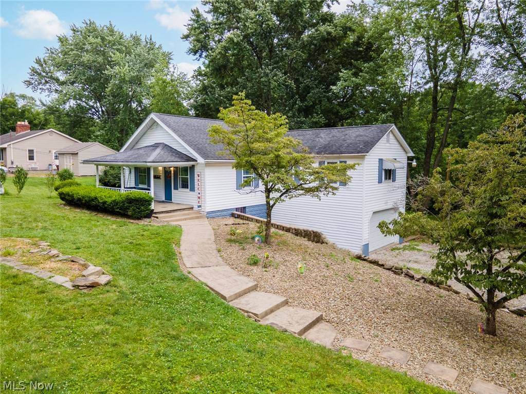 5852 Fairlawn AVE,  Hubbard,  OH 44425