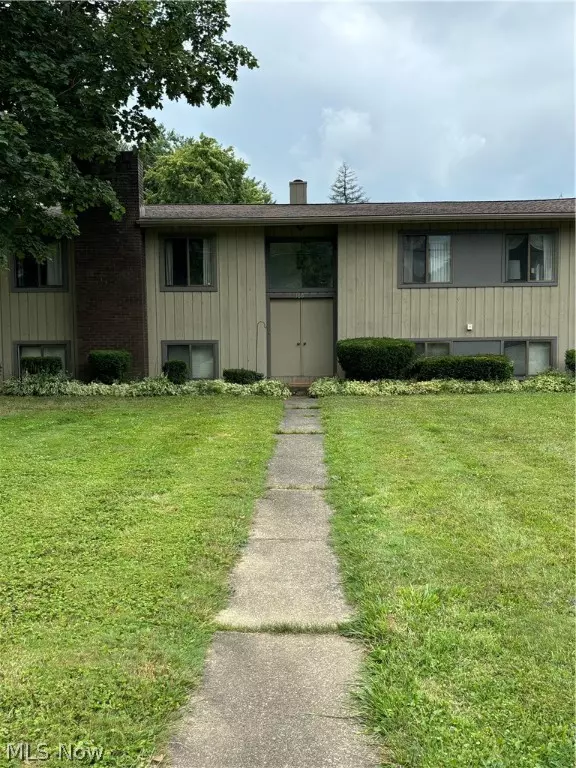 Fairlawn, OH 44333,360 Marviel DR