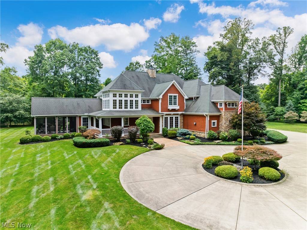 8275 Sanctuary DR, Kirtland Hills, OH 44060