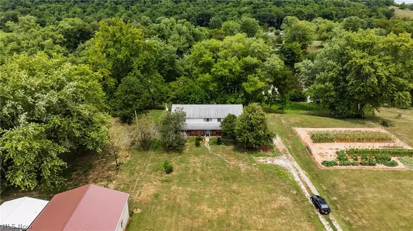 Elizabeth, WV 26143,69 Mulberry ST