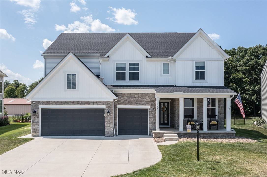 8908 Leatherleaf DR, Columbia Station, OH 44028