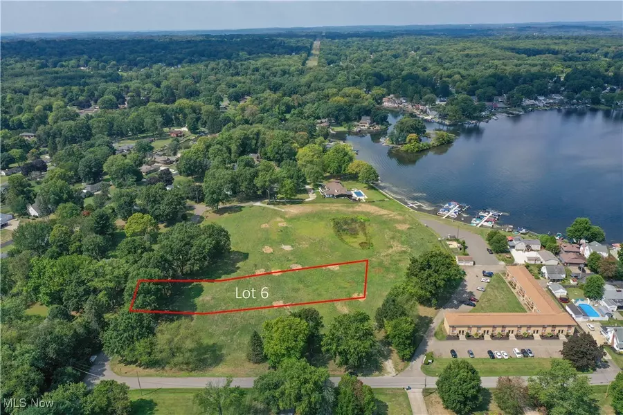 lot 6 Shrakes Hotel DR, Akron, OH 44319