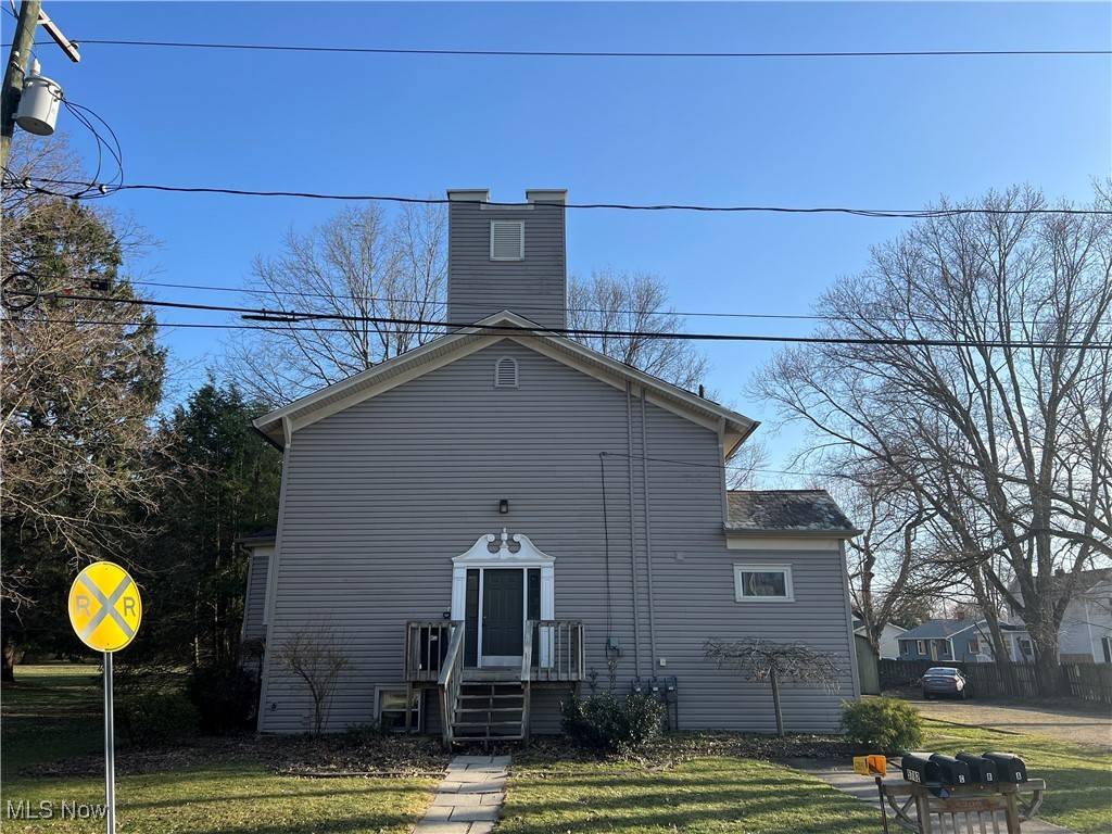 5782 Chippewa RD, Chippewa Lake, OH 44215