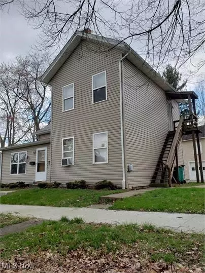 Wooster, OH 44691,648 N Buckeye ST