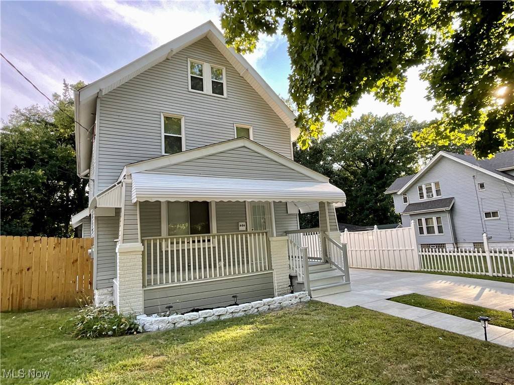 606 Blanche ST, Akron, OH 44307