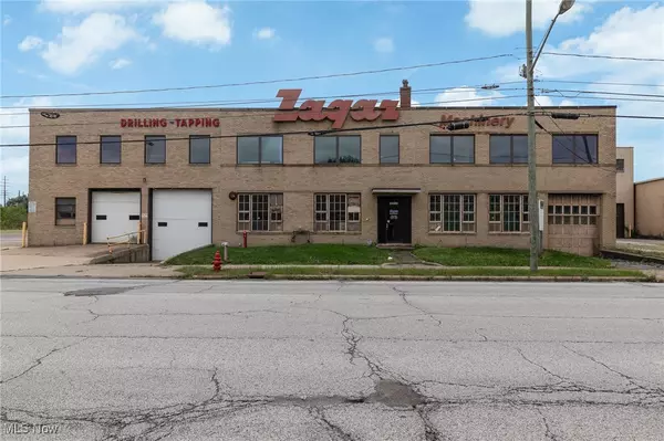 24000 Lakeland BLVD, Euclid, OH 44132