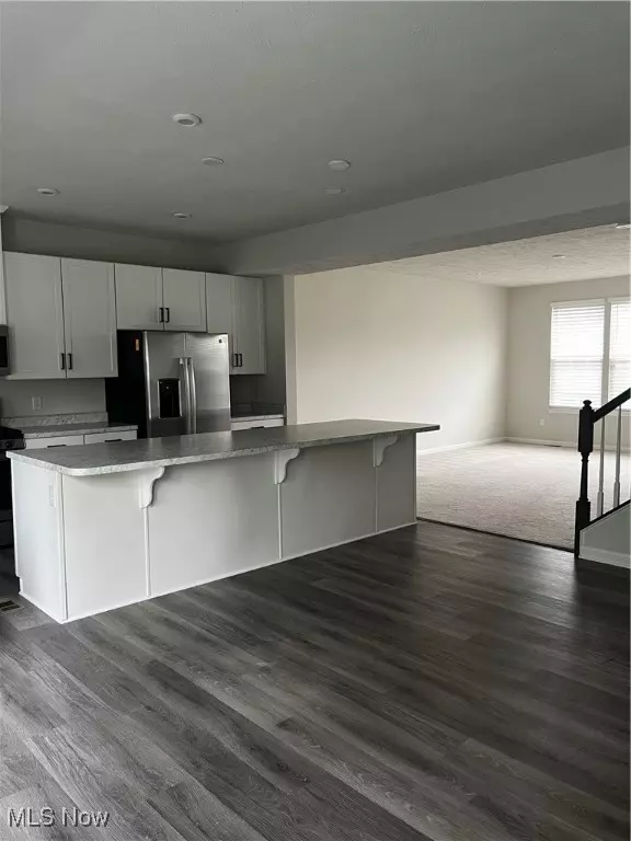 Avon, OH 44011,1424 Chateau PL