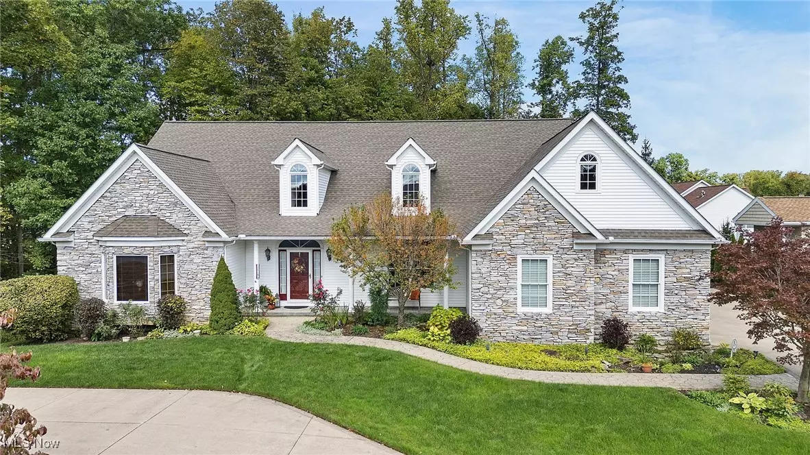 Hudson, OH 44236,2105 Kirtland PL