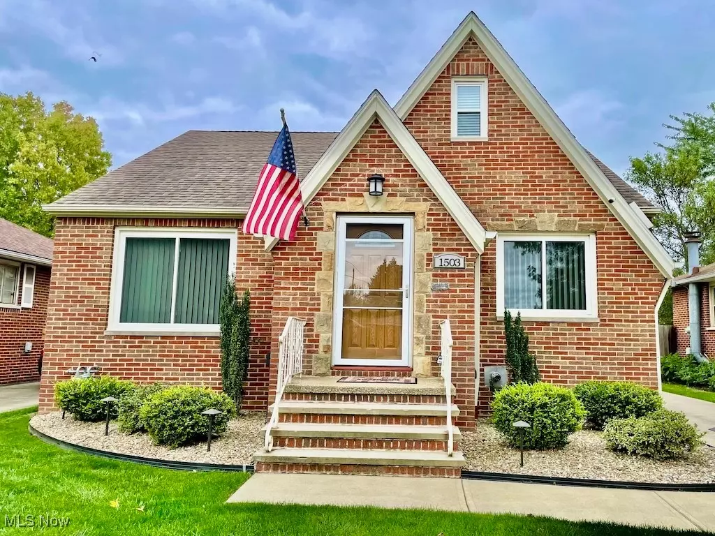 Parma, OH 44134,1503 North AVE