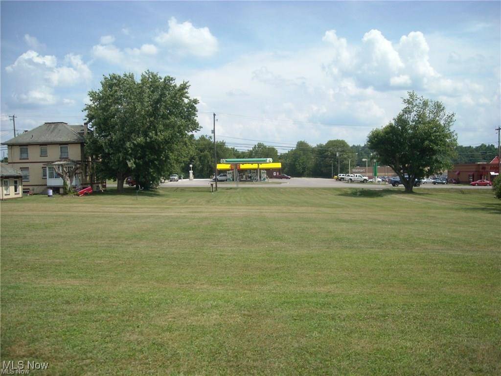 Zanesville, OH 43701,2825 Maysville PIKE