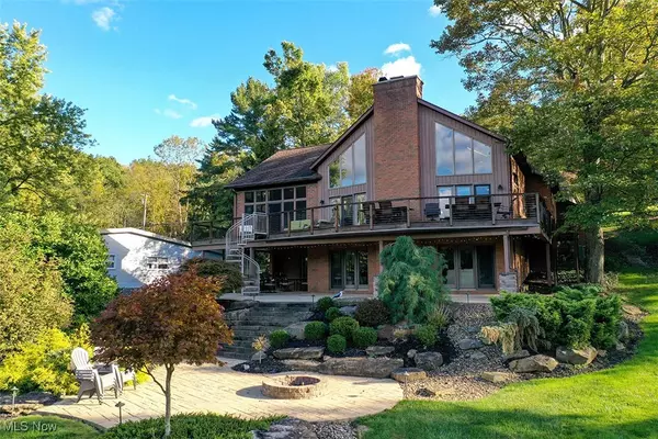 240 W Mohawk DR,  Malvern,  OH 44644