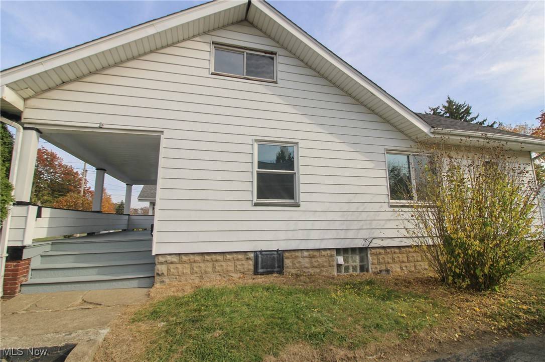 Youngstown, OH 44514,1559 Wakefield AVE