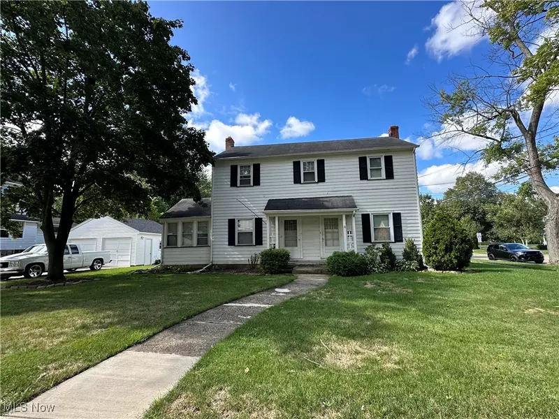 33 Baker ST, Berea, OH 44017