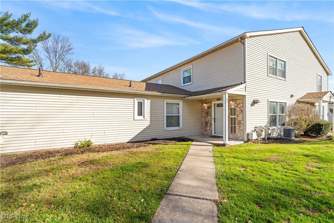 Cortland, OH 44410,2510 Ivy Hill CIR #D