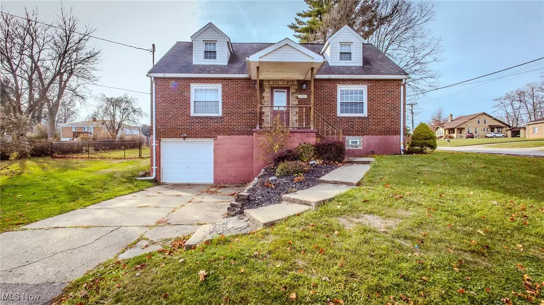 101 Starkey BLVD, Wintersville, OH 43953