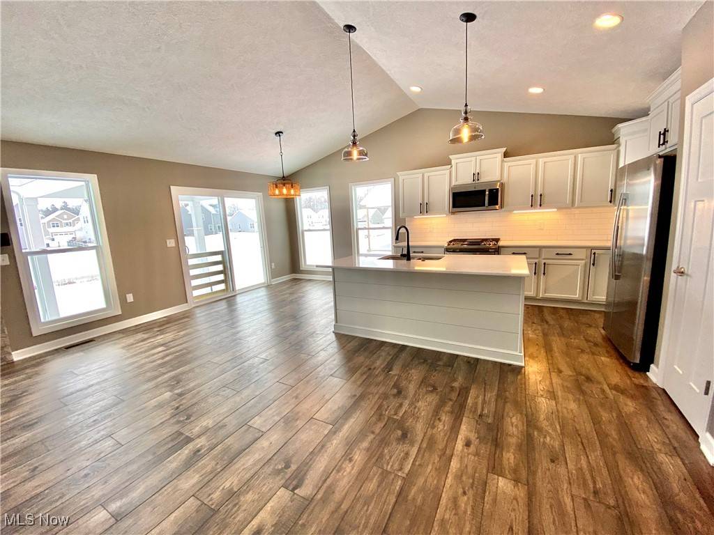 Hartville, OH 44632,Unit 9 Meadow TRL SW #9
