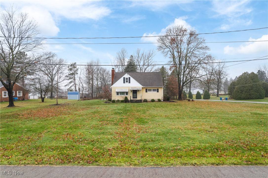 Norton, OH 44203,3738 Valley DR