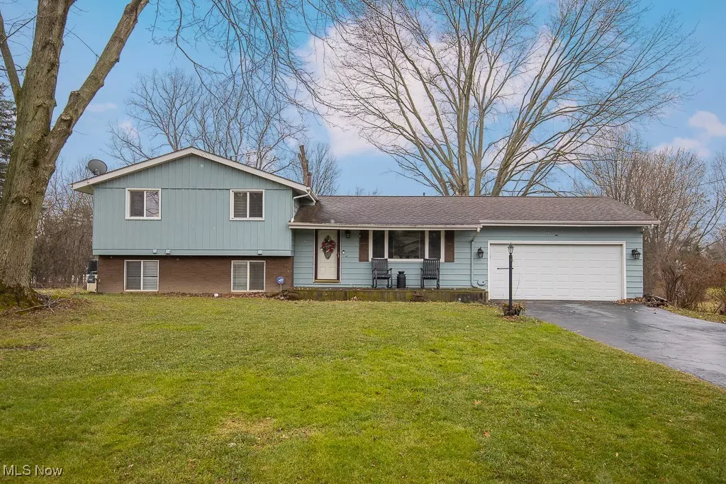 Amherst, OH 44001,6644 Rosedale DR