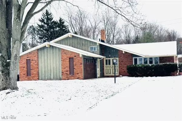 27855 Marquette BLVD, North Olmsted, OH 44070