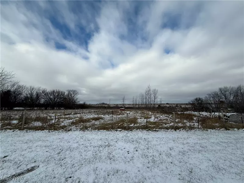 9315 Portland RD, Castalia, OH 44824