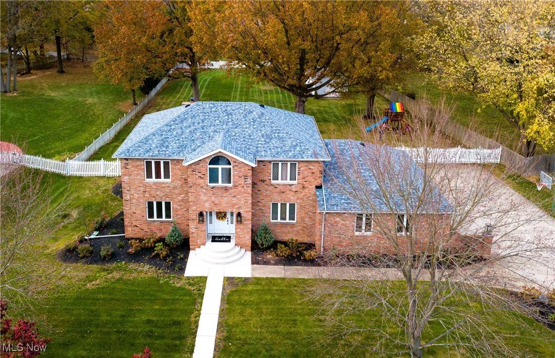 4330 Linda DR, Vermilion, OH 44089