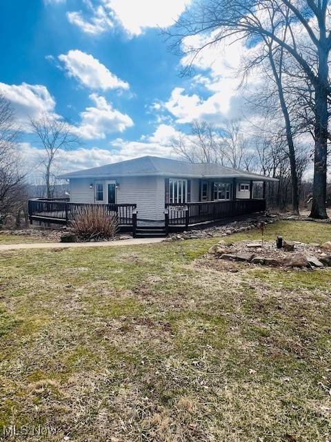 10296 Newkirk RD, Big Prairie, OH 44611