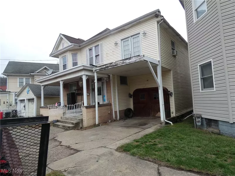 406 Maple PL, Martins Ferry, OH 43935