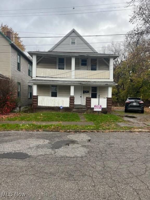 2314 Henninger RD, Cleveland, OH 44109