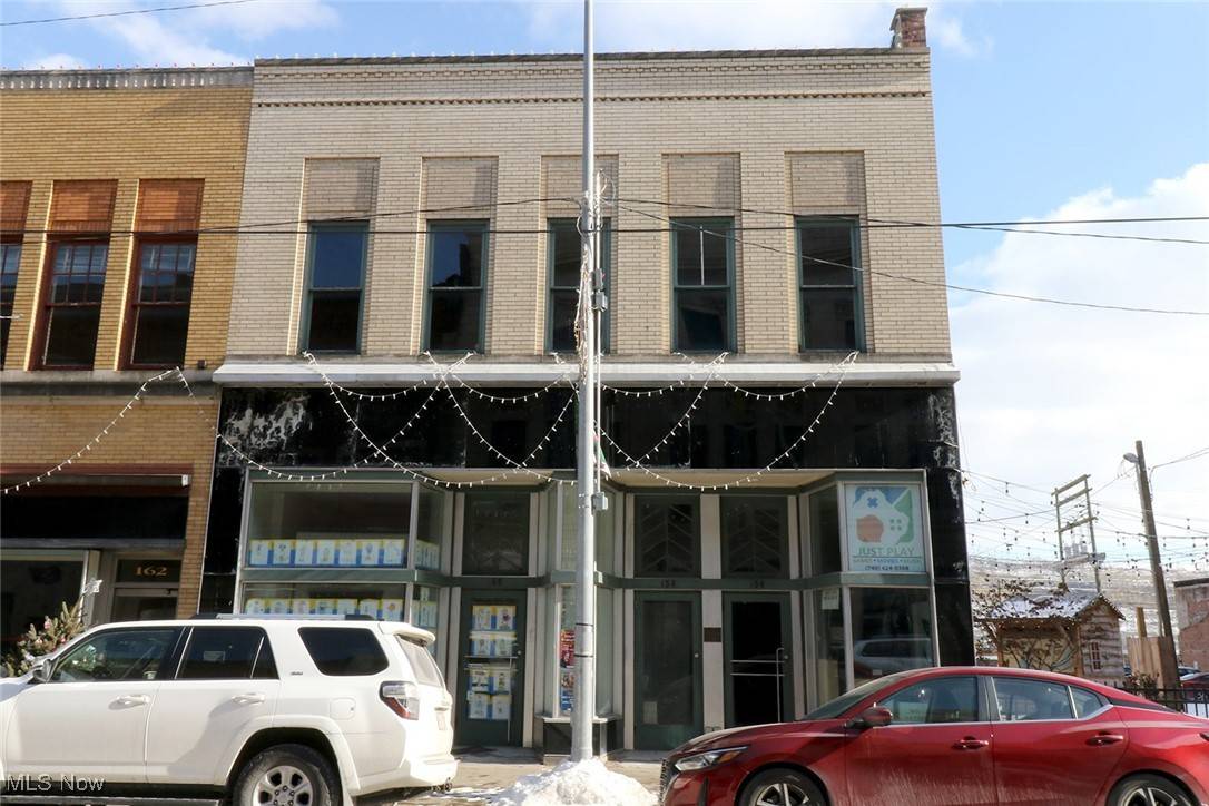 156-160 N 4th ST, Steubenville, OH 43952
