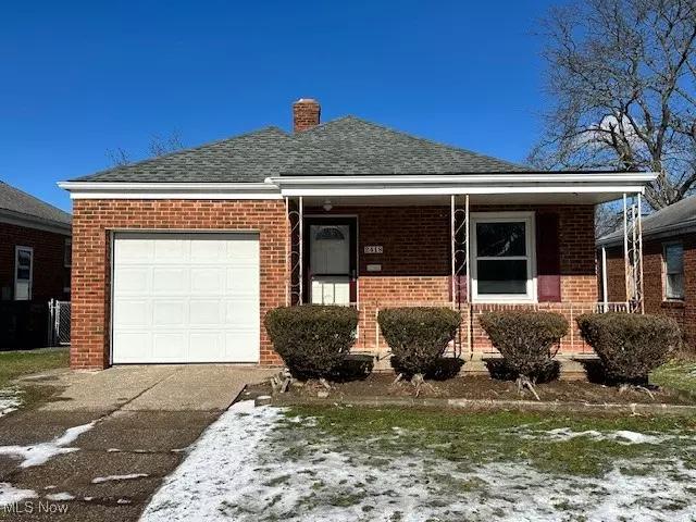 Parma, OH 44134,2418 Fortune AVE