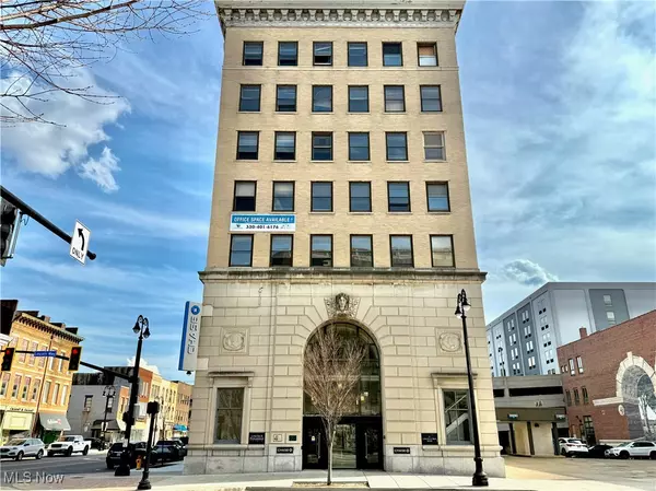 Massillon, OH 44647,11 Lincoln WAY W