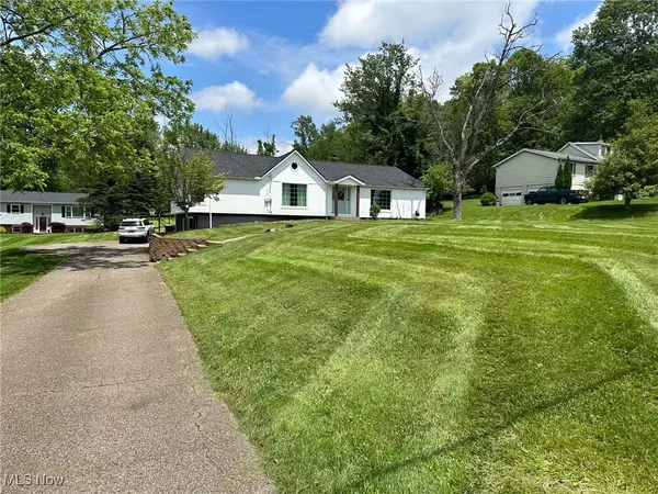 Zanesville, OH 43701,257 Military RD