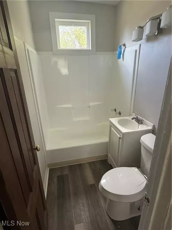 Cleveland, OH 44113,2627 W 18th ST