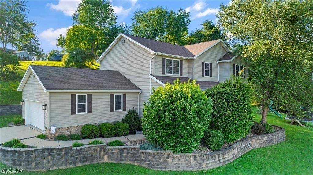 5 Grandview DR, Mineral Wells, WV 26150