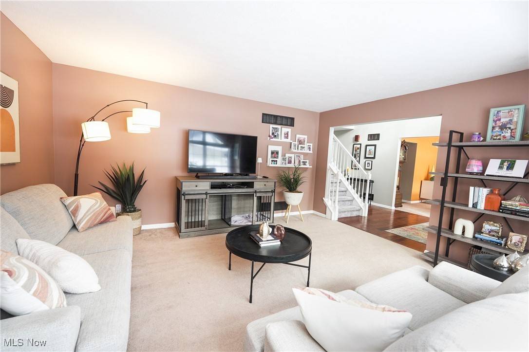 Copley, OH 44321,424 Driftwood CT