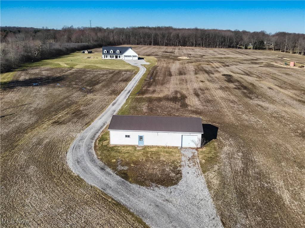 Atwater, OH 44201,2617 State Route 183