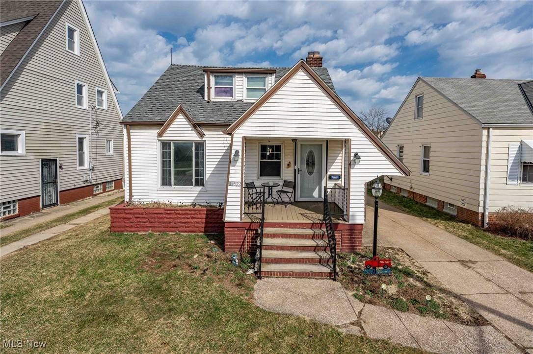 13522 Sherry AVE,  Cleveland,  OH 44135