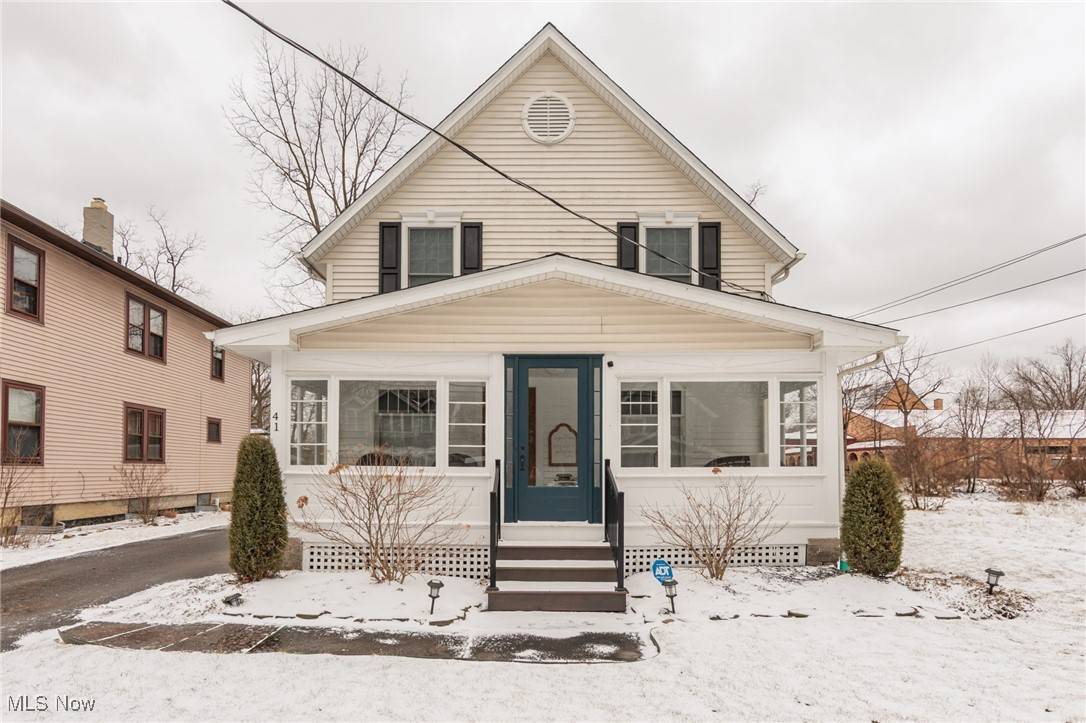 41 W 5th AVE, Berea, OH 44017
