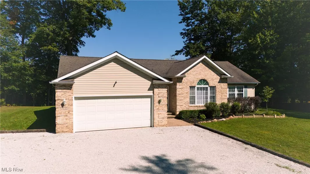17650 Leggett Rd RD, Montville, OH 44064
