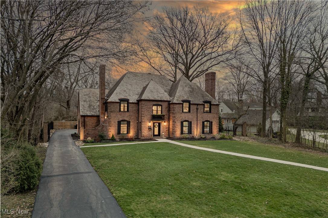 2641 Coventry RD, Shaker Heights, OH 44120