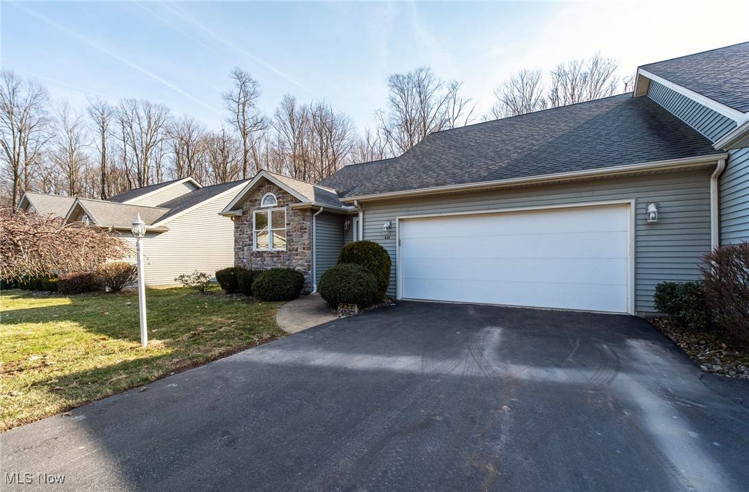 Brookfield, OH 44403,421 Hills Creek RD