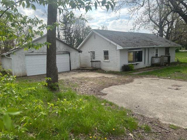 3367 Parnell DR, Akron, OH 44319
