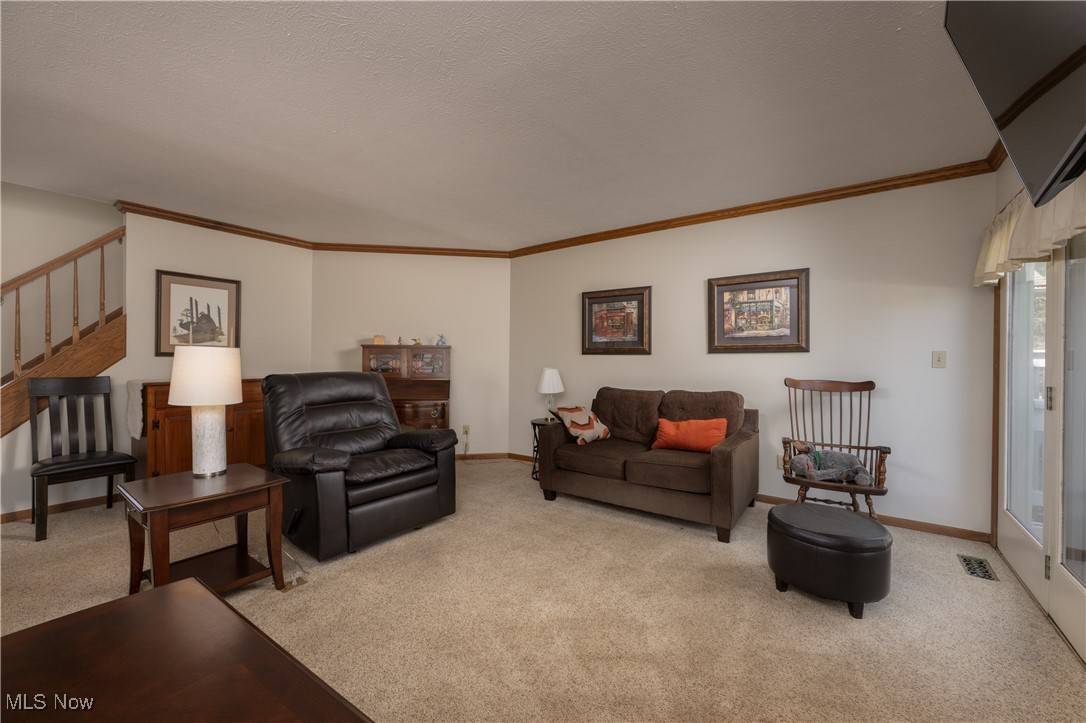 Wadsworth, OH 44281,438 Shannon DR