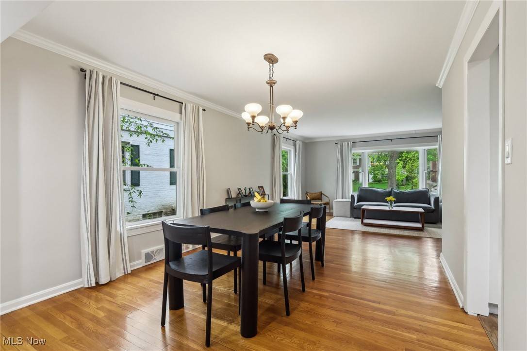 Shaker Heights, OH 44122,22650 Westchester RD