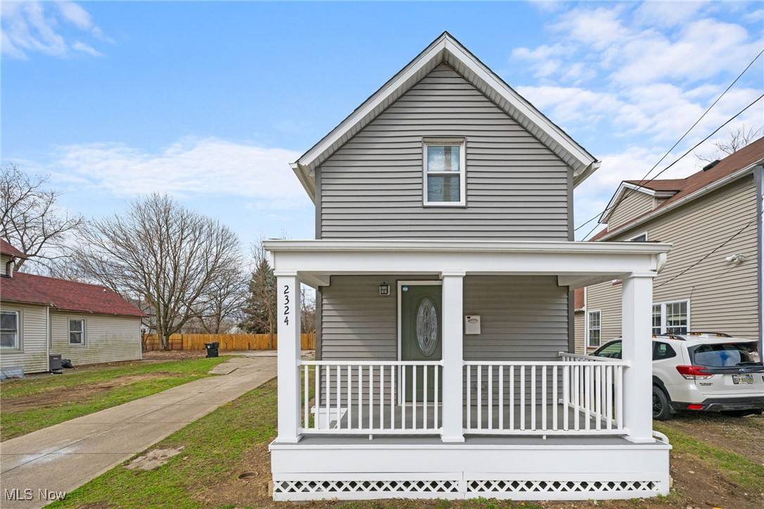 2324 W 38th ST, Cleveland, OH 44113