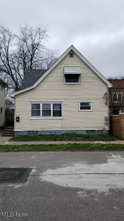 6013 Lausche AVE,  Cleveland,  OH 44103