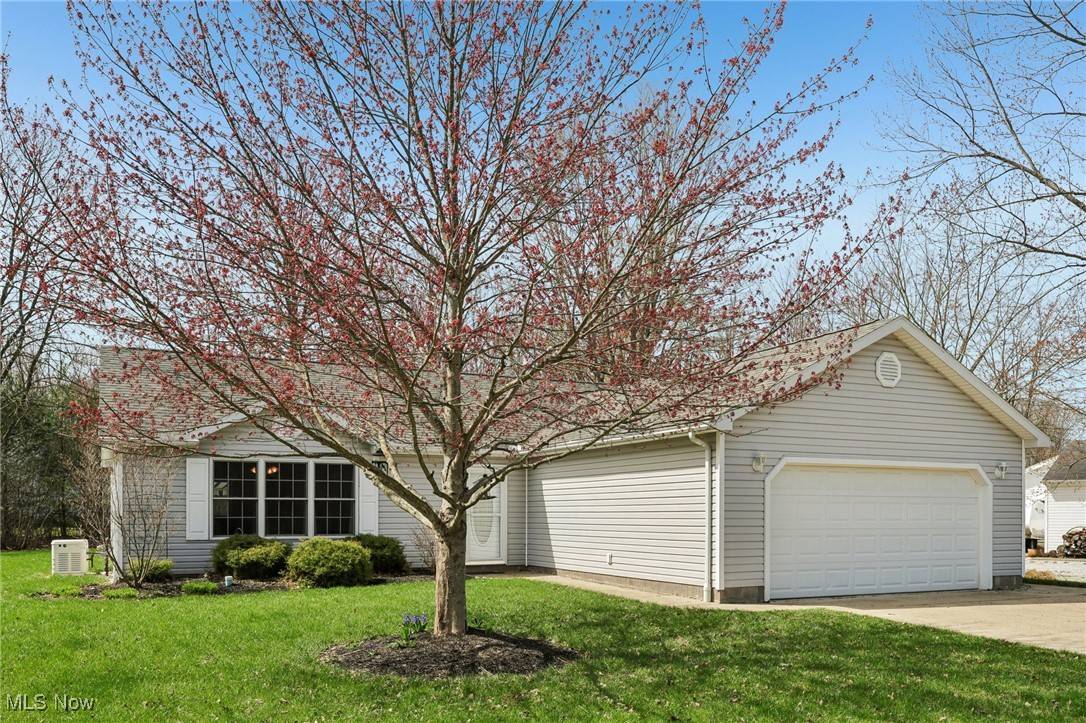 Roaming Shores, OH 44084,1635 Sugar Creek DR