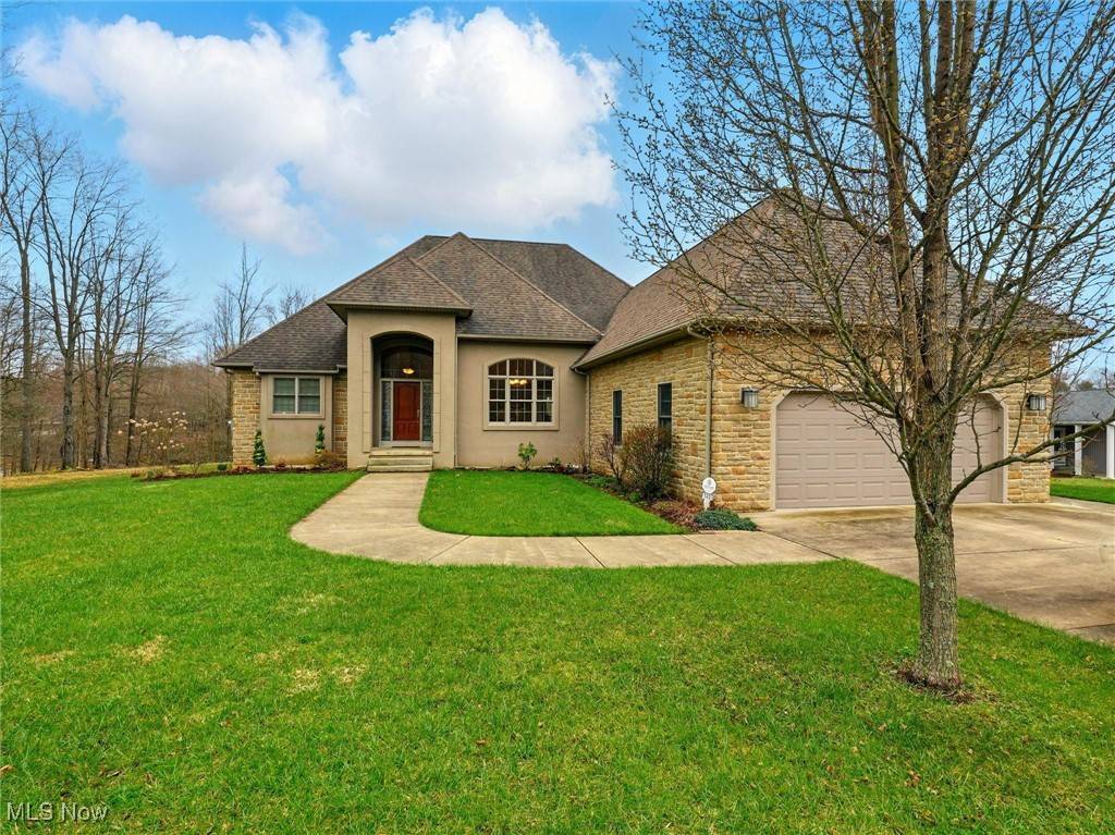 1497 Morning Star DR, Roaming Shores, OH 44084