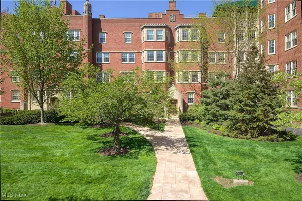 13615 Shaker BLVD #1A, Cleveland, OH 44120