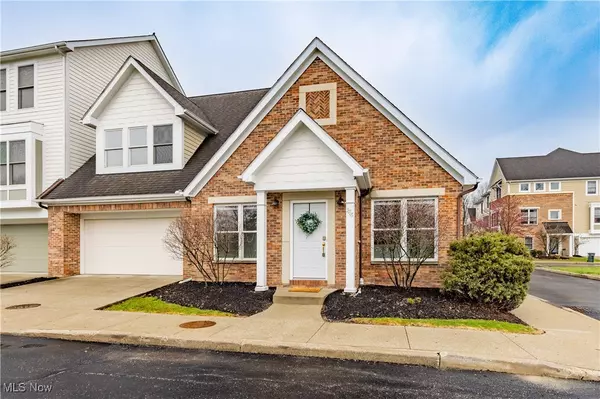 3716 Coral PL,  Cleveland Heights,  OH 44118